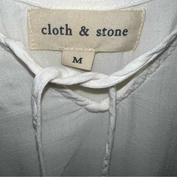 Cloth & Stone Women’s Ivory Bell Sleeve Keyhole Tie Top. Sz M - Picture 3 of 10